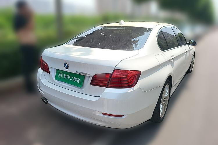 Used BMW 5 Series 2014 520Li Elegant Model Rear Right 45 Deg