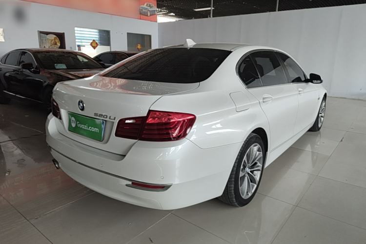 Used BMW 5 Series 2014 520Li Elegant Model Rear Right 45 Deg