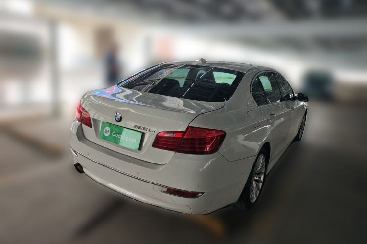 Used BMW 5 Series 2014 525Li Luxury Design Package Rear Right 45 Deg