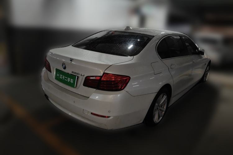 Used BMW 5 Series 2014 520Li Elegant Model Rear Right 45 Deg