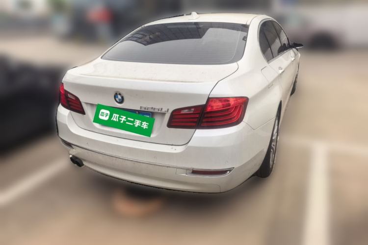 Used BMW 5 Series 2014 525Li Luxury Design Package Rear Right 45 Deg