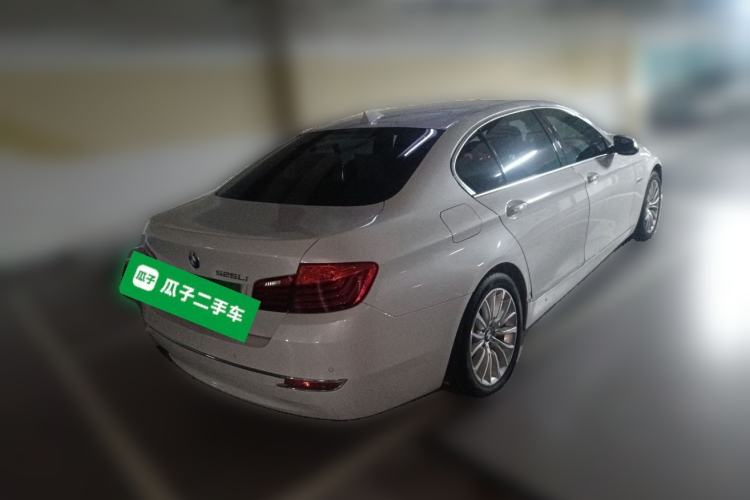 Used BMW 5 Series 2014 525Li Luxury Design Package Rear Right 45 Deg