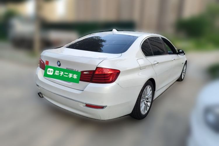 Used BMW 5 Series 2014 525Li Luxury Design Package Rear Right 45 Deg