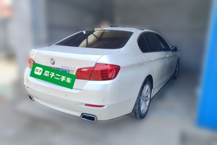 Used BMW 5 Series 2014 520Li Elegant Model Rear Right 45 Deg