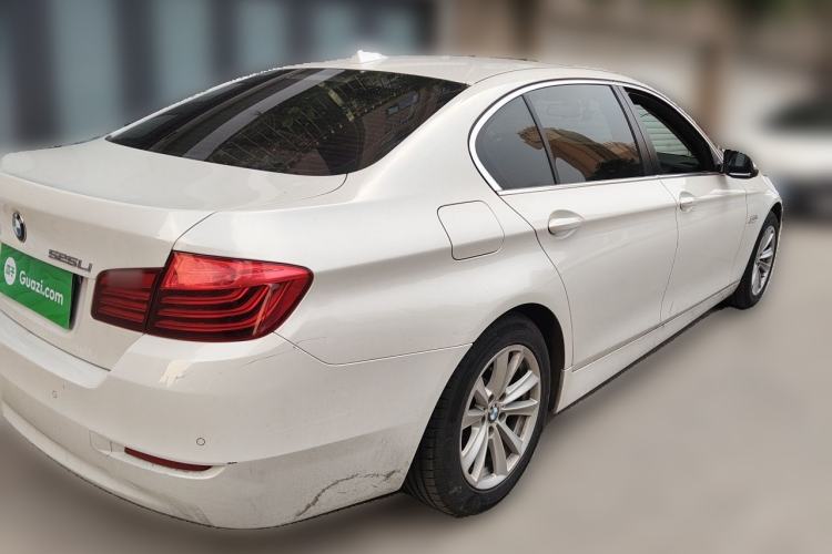 Used BMW 5 Series 2014 520Li Elegant Model Rear Right 45 Deg
