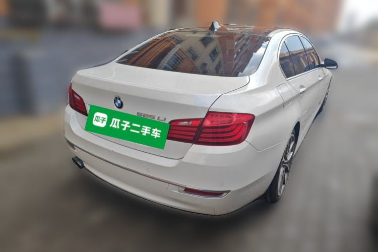 Used BMW 5 Series 2014 525Li Luxury Design Package Rear Right 45 Deg