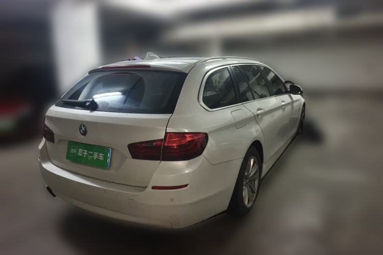 Used BMW 5 Series 2014 520i Touring Edition Rear Right 45 Deg