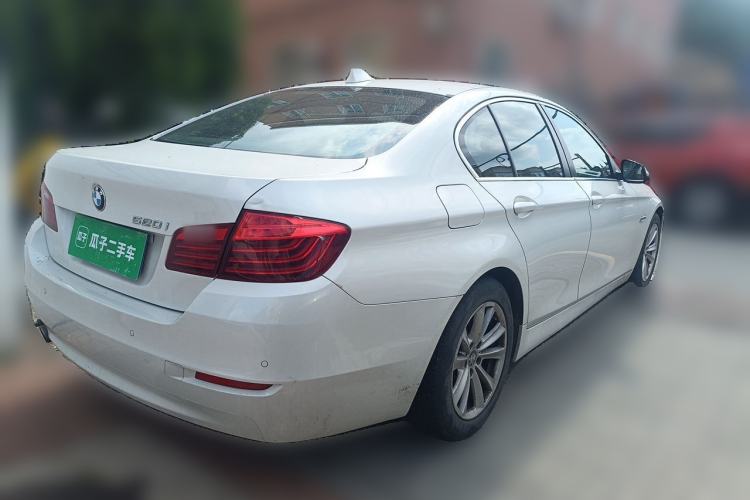 Used BMW 5 Series 2014 520i Elegant Edition Rear Right 45 Deg
