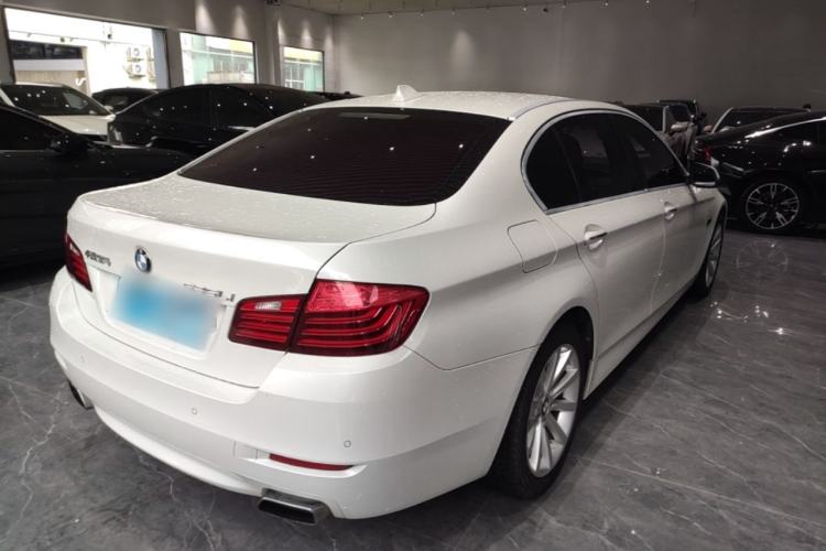 Used BMW 5 Series 2014 535Li Leading Model Rear Right 45 Deg