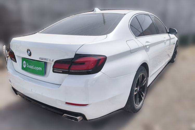 Used BMW 5 Series 2014 525Li Leading Model Rear Right 45 Deg