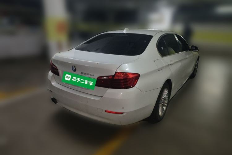 Used BMW 5 Series 2014 525Li Leading Model Rear Right 45 Deg