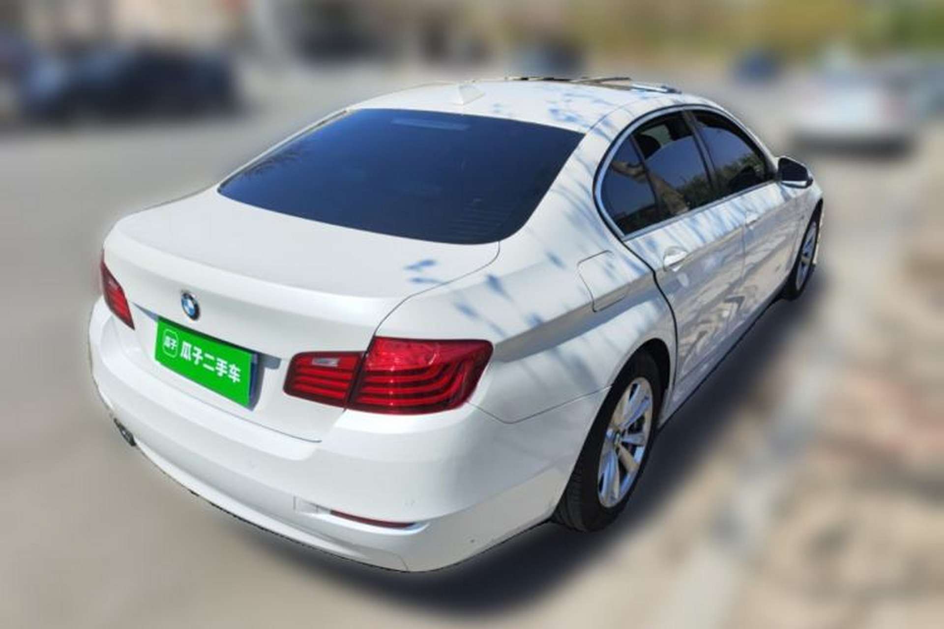 Used BMW 5 Series 2014 520i Elegant Edition Rear Right 45 Deg