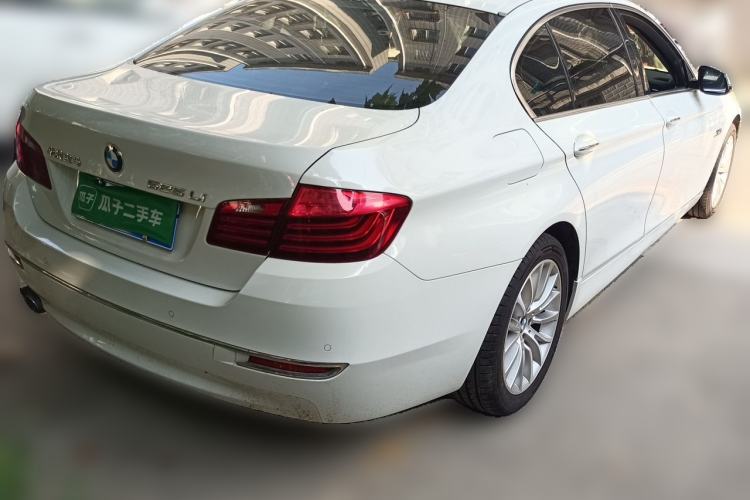 Used BMW 5 Series 2014 525Li Luxury Design Package Rear Right 45 Deg