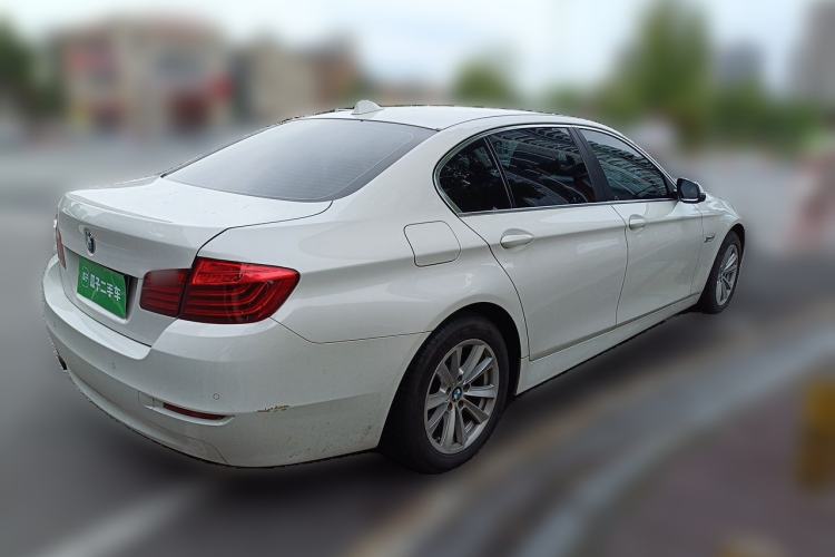 Used BMW 5 Series 2014 520Li Elegant Model Rear Right 45 Deg