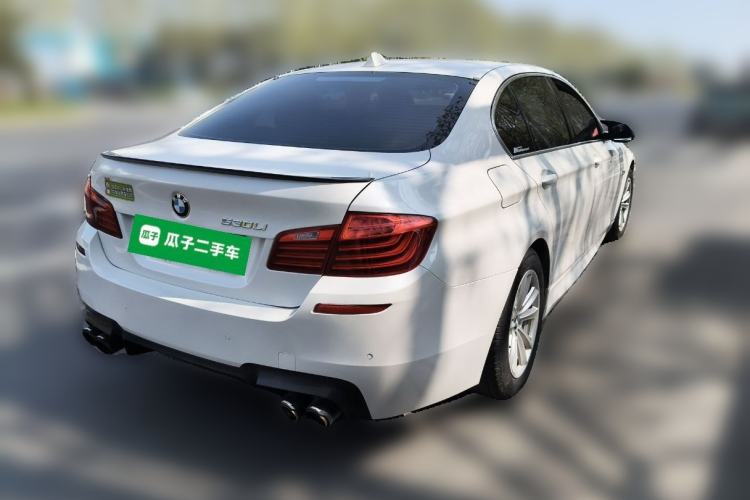 Used BMW 5 Series 2014 520Li Elegant Model Rear Right 45 Deg