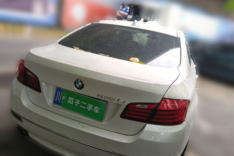 Used BMW 5 Series 2014 525Li Luxury Design Package Rear Right 45 Deg