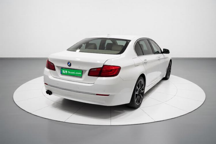 Used BMW 5 Series 2014 525Li Fashion Design Package Rear Right 45 Deg
