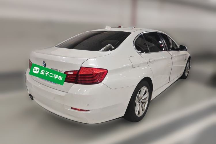 Used BMW 5 Series 2014 520Li Elegant Model Rear Right 45 Deg