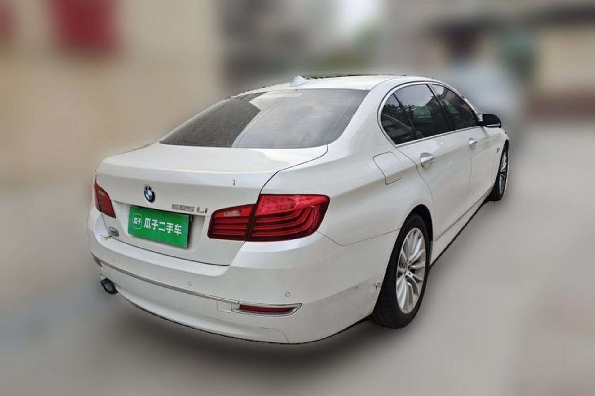 Used BMW 5 Series 2014 525Li Luxury Design Package Rear Right 45 Deg
