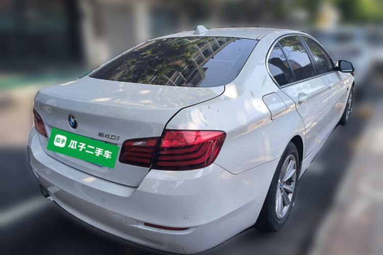Used BMW 5 Series 2014 520i Elegant Edition Rear Right 45 Deg