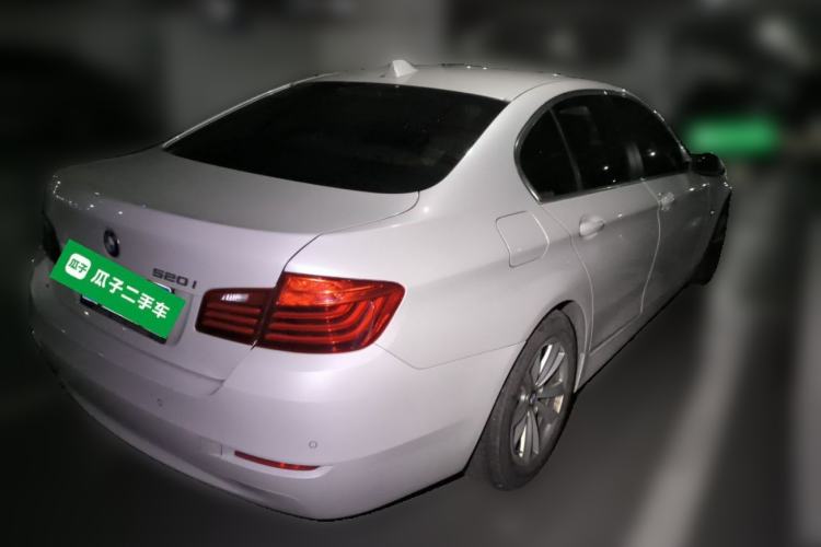 Used BMW 5 Series 2014 520i Elegant Edition Rear Right 45 Deg