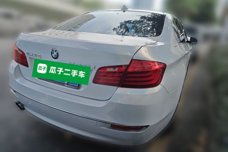 Used BMW 5 Series 2014 525Li Luxury Design Package Rear Right 45 Deg