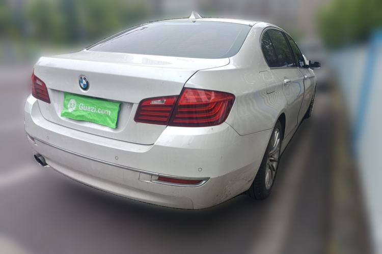Used BMW 5 Series 2014 525Li Luxury Design Package Rear Right 45 Deg