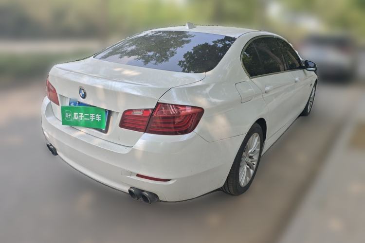 Used BMW 5 Series 2014 525Li Leading Model Rear Right 45 Deg