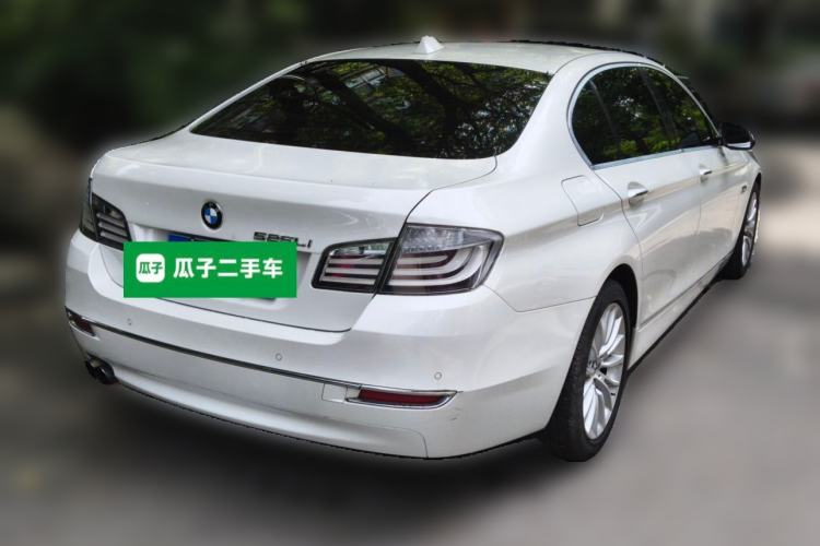 Used BMW 5 Series 2014 525Li Luxury Design Package Rear Right 45 Deg