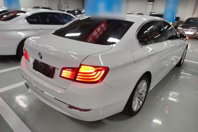 Used BMW 5 Series 2014 525Li Luxury Design Package Rear Right 45 Deg
