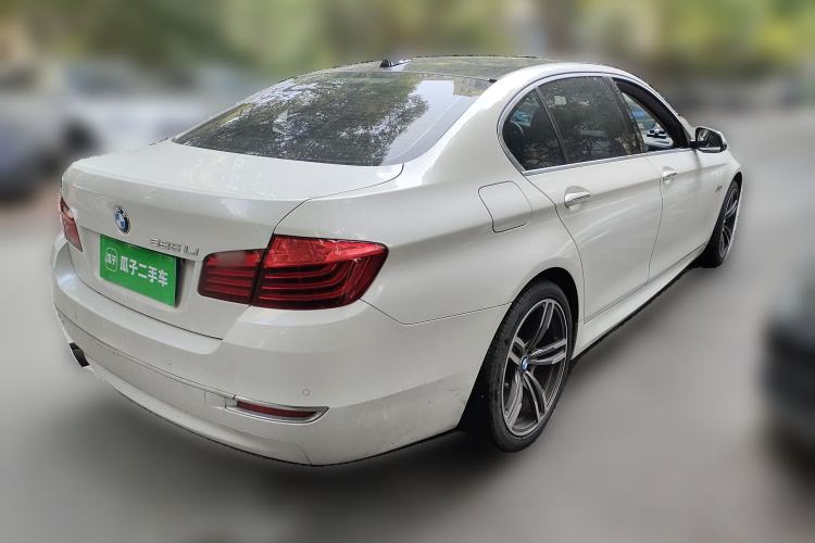 Used BMW 5 Series 2014 525Li Luxury Design Package Rear Right 45 Deg