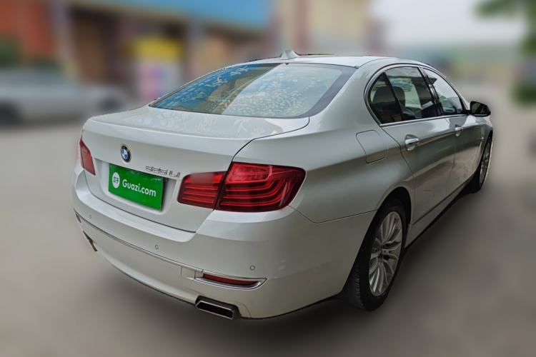 Used BMW 5 Series 2014 525Li Luxury Design Package Rear Right 45 Deg