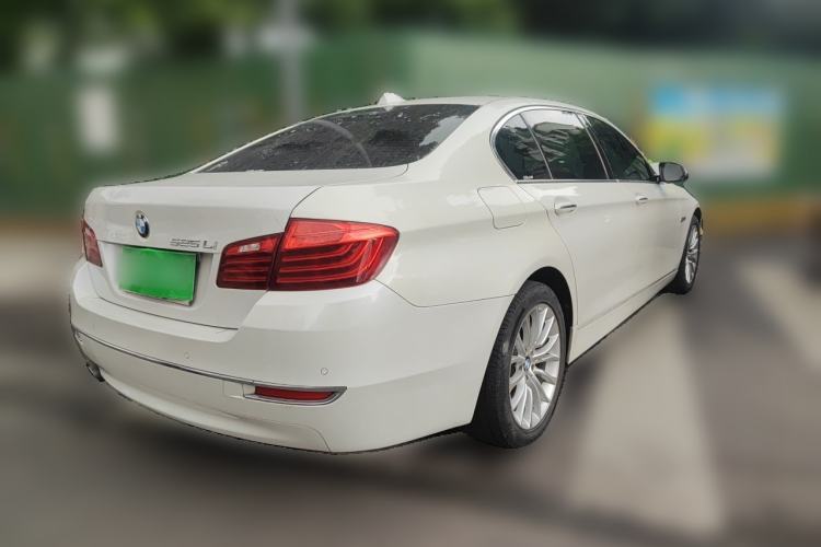 Used BMW 5 Series 2014 525Li Luxury Design Package Rear Right 45 Deg