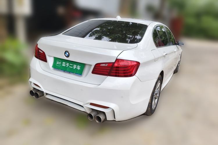 Used BMW 5 Series 2014 520Li Elegant Model Rear Right 45 Deg