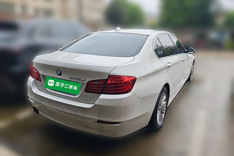 Used BMW 5 Series 2014 525Li Leading Model Rear Right 45 Deg