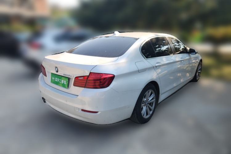 Used BMW 5 Series 2014 520Li Elegant Model Rear Right 45 Deg