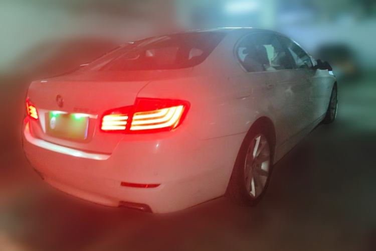 Used BMW 5 Series 2014 535Li Leading Model Rear Right 45 Deg