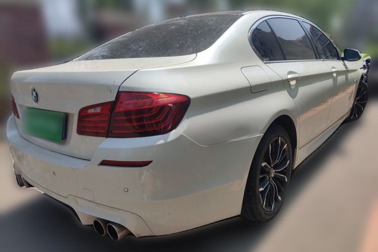 Used BMW 5 Series 2014 520Li Elegant Model Rear Right 45 Deg