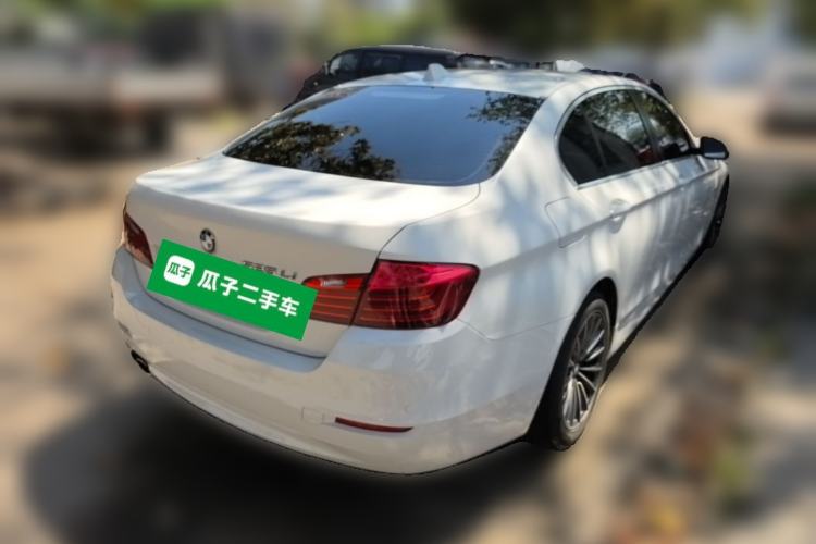 Used BMW 5 Series 2014 525Li Leading Model Rear Right 45 Deg