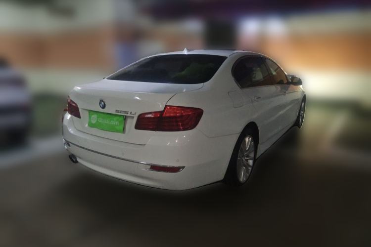 Used BMW 5 Series 2014 525Li Leading Model Rear Right 45 Deg