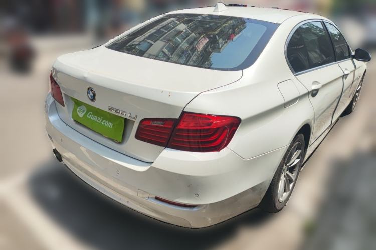 Used BMW 5 Series 2014 520Li Elegant Model Rear Right 45 Deg