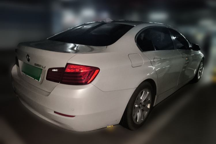 Used BMW 5 Series 2014 520Li Elegant Model Rear Right 45 Deg