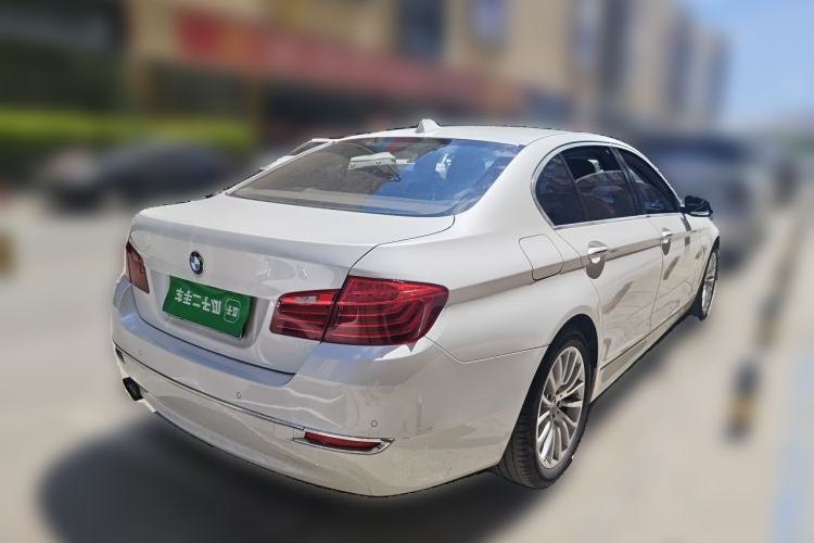 Used BMW 5 Series 2014 525Li Luxury Design Package Rear Right 45 Deg