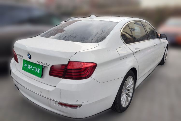 Used BMW 5 Series 2014 525Li Luxury Design Package Rear Right 45 Deg
