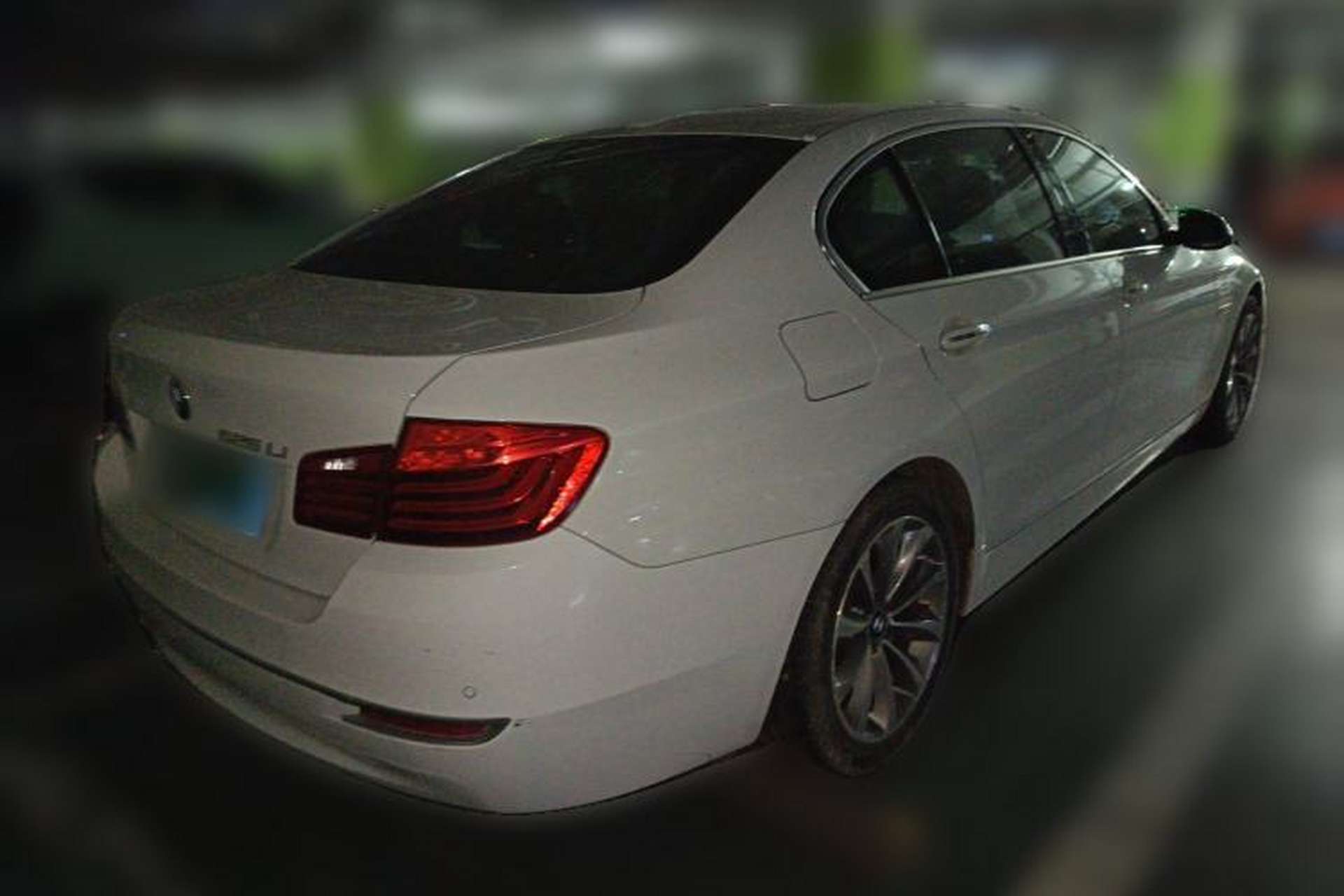 Used BMW 5 Series 2014 525Li Fashion Design Package Rear Right 45 Deg