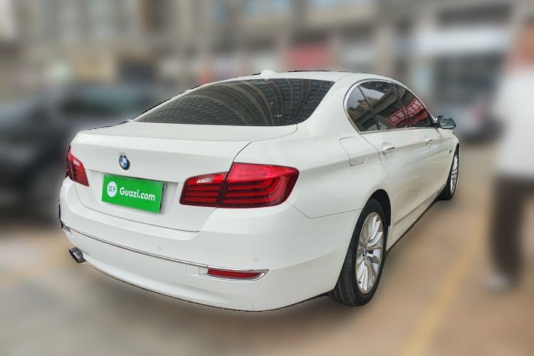 Used BMW 5 Series 2014 525Li Luxury Design Package Rear Right 45 Deg
