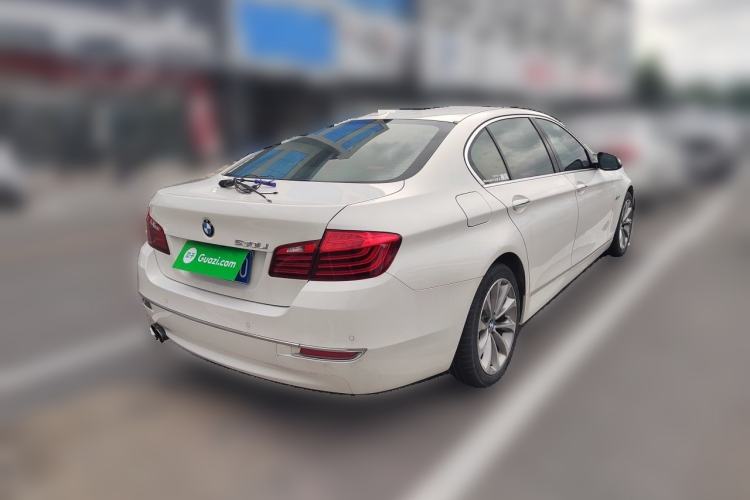 Used BMW 5 Series 2014 525Li Luxury Design Package Rear Right 45 Deg