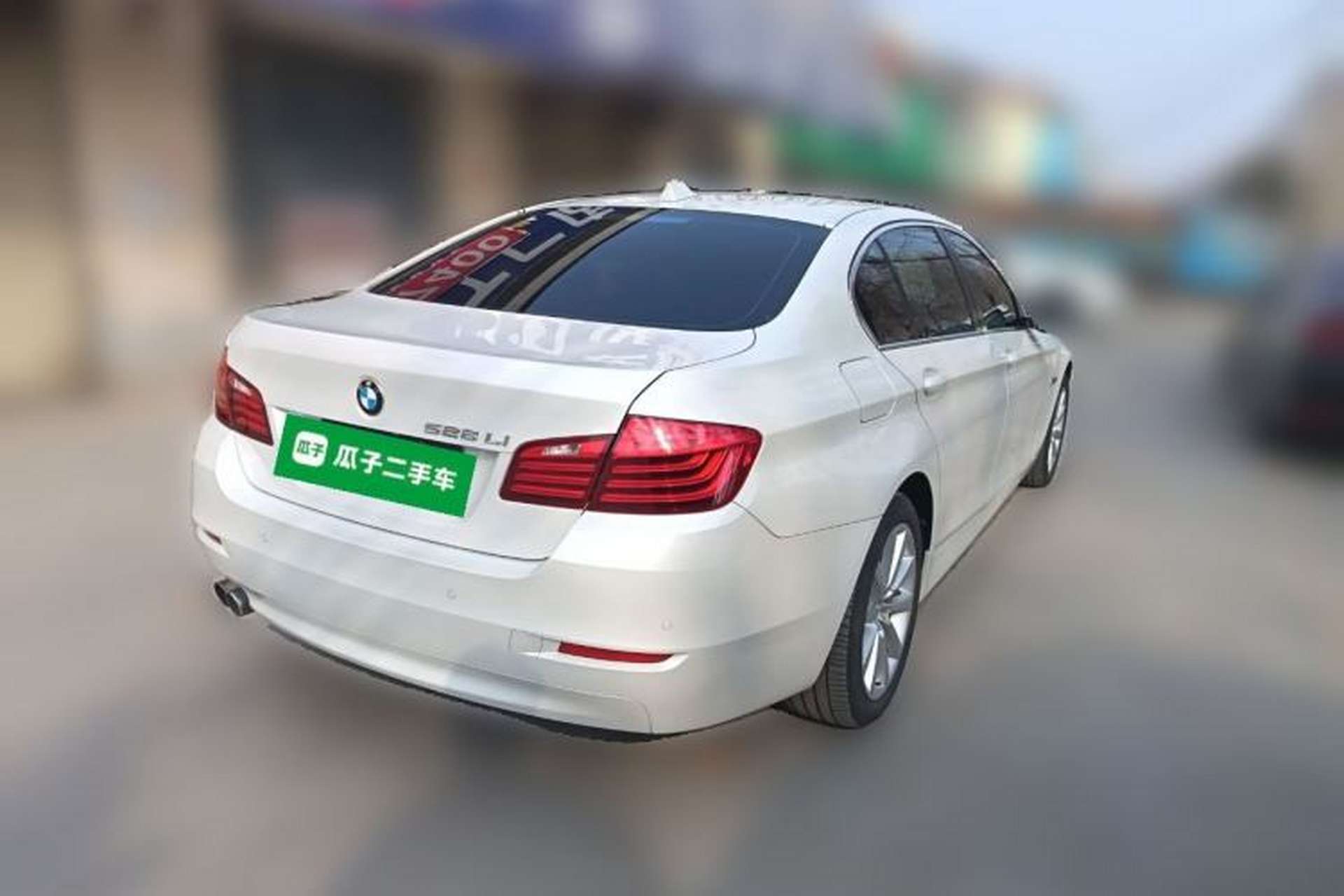 Used BMW 5 Series 2014 528Li Leading Model Rear Right 45 Deg