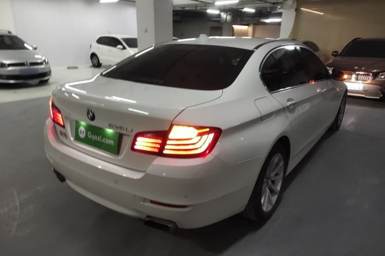 Used BMW 5 Series 2014 535Li Leading Model Rear Right 45 Deg