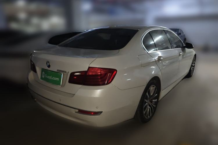 Used BMW 5 Series 2014 525Li Luxury Design Package Rear Right 45 Deg
